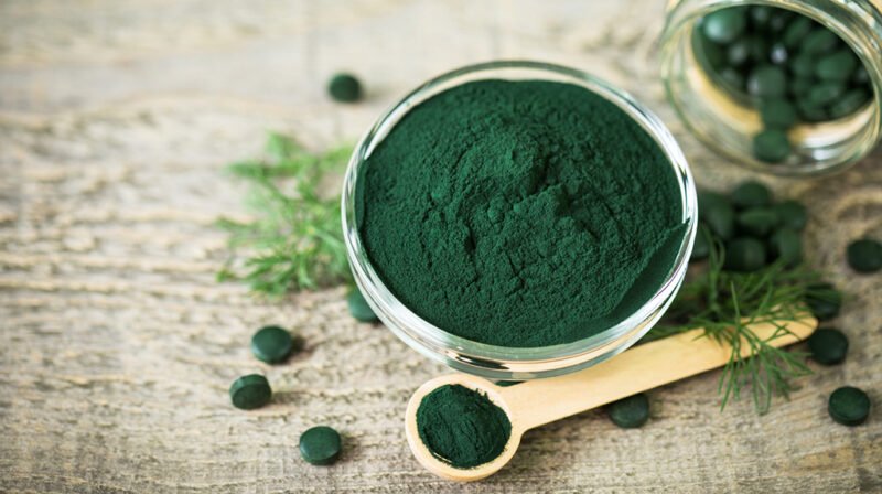 spirulinos nauda milteliai